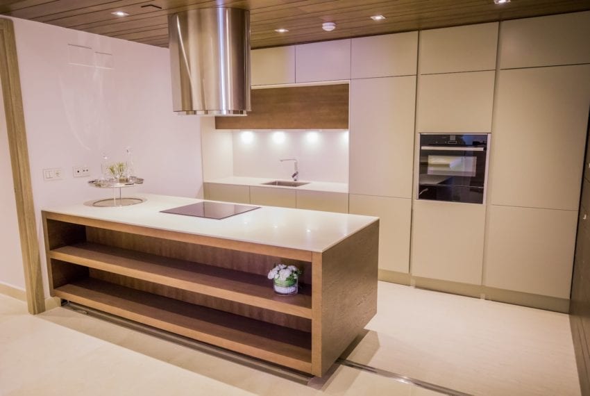 B7_ROYAL_BANUS_Marbella-Kitchen_J74A3731